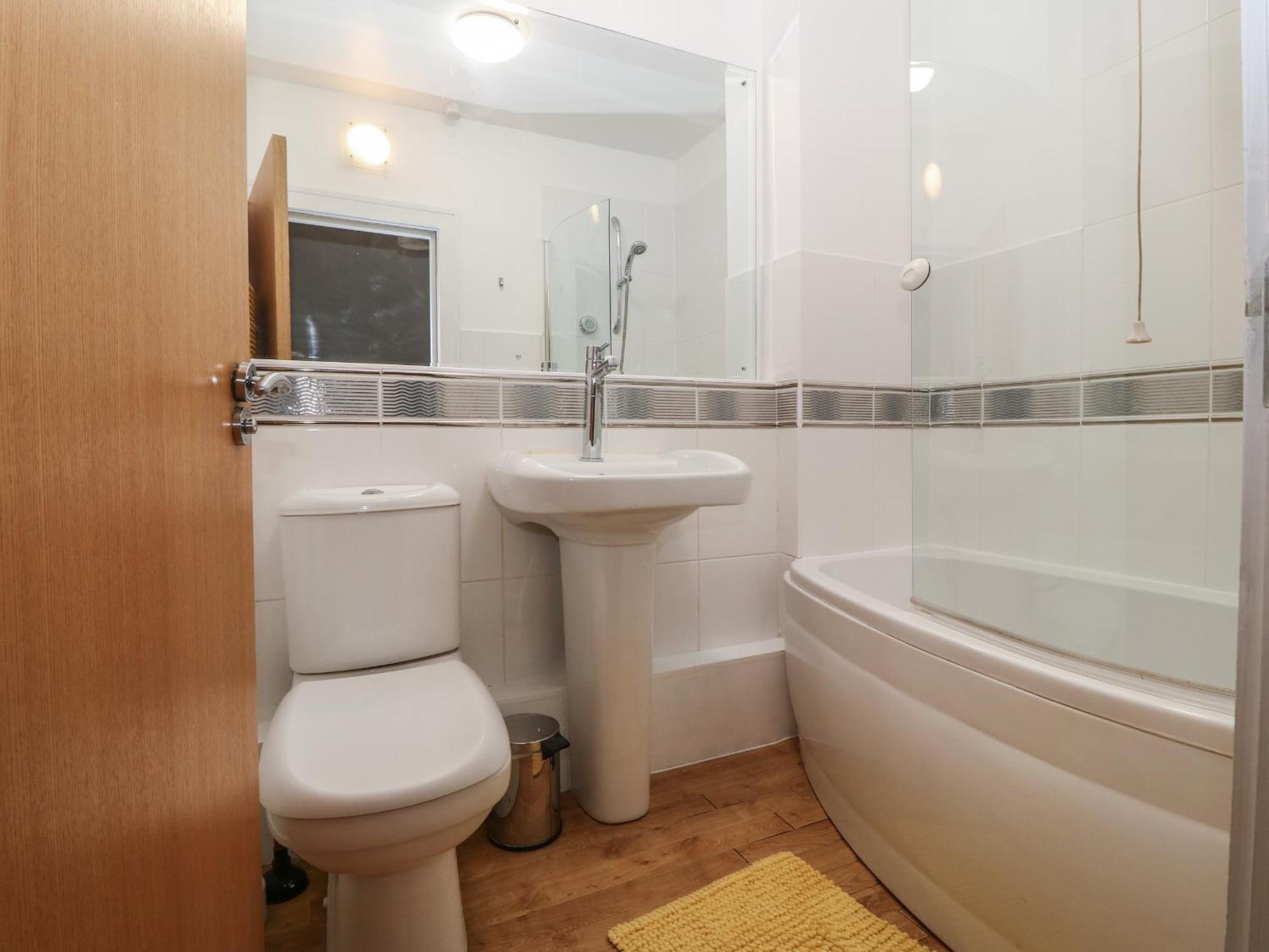 6 West End Point Apartment Pwllheli Bagian luar foto